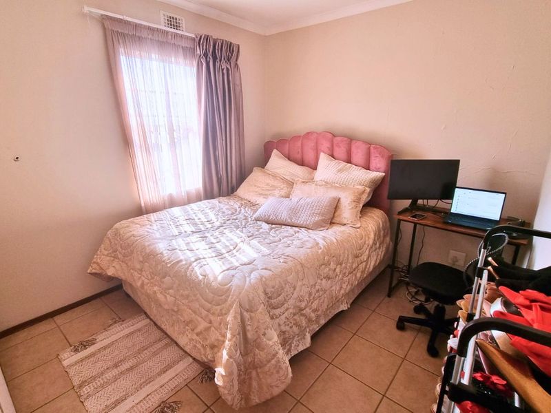 Apartment For Sale in Erand Gardens - Photo 4