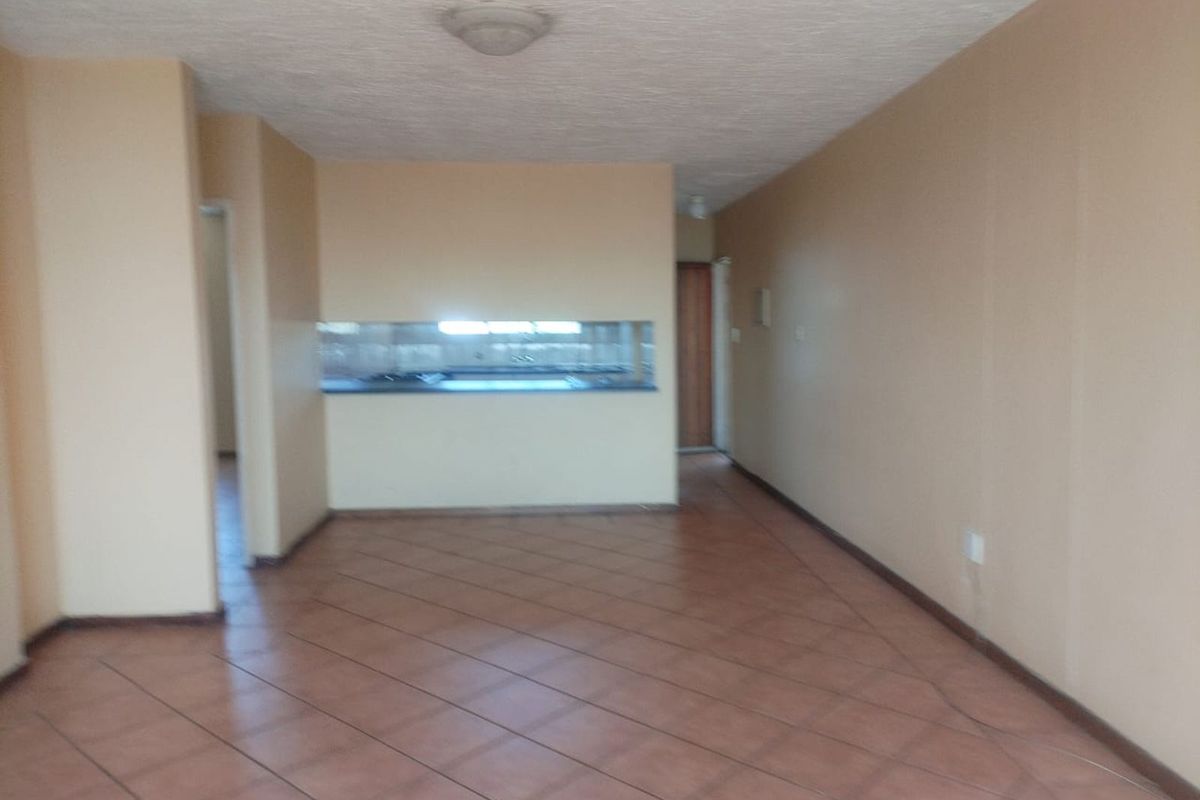 House For Sale in Silverton - Photo 5
