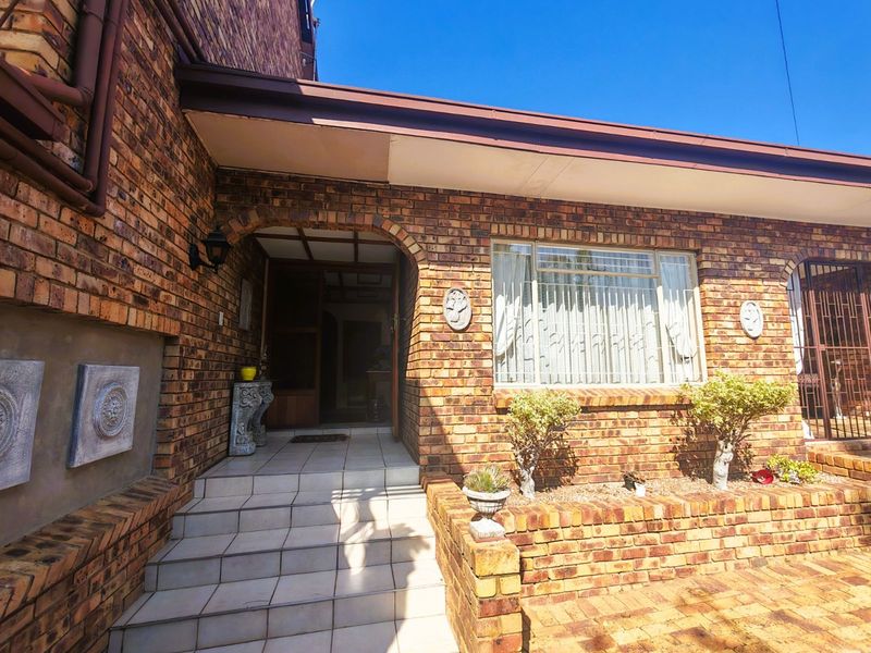 House For Sale in Modimolle Central - Photo 2