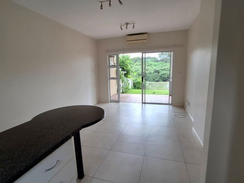 Apartment For Sale in Sheffield Beach - Photo 7