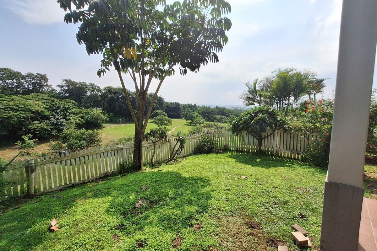 Apartment For Sale in Sheffield Beach - Photo 2