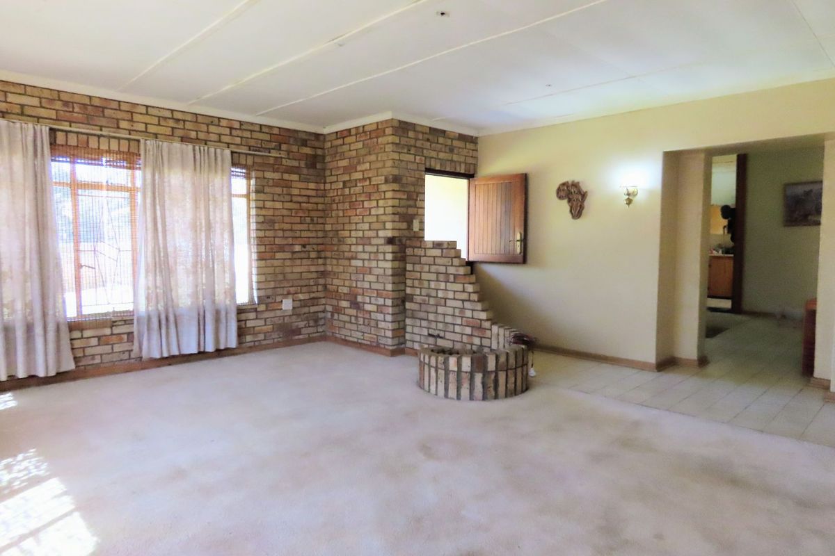 House For Sale in Stilfontein Ext 4 - Photo 5