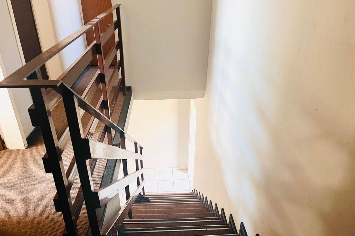 Apartment For Sale in Evander - Photo 3