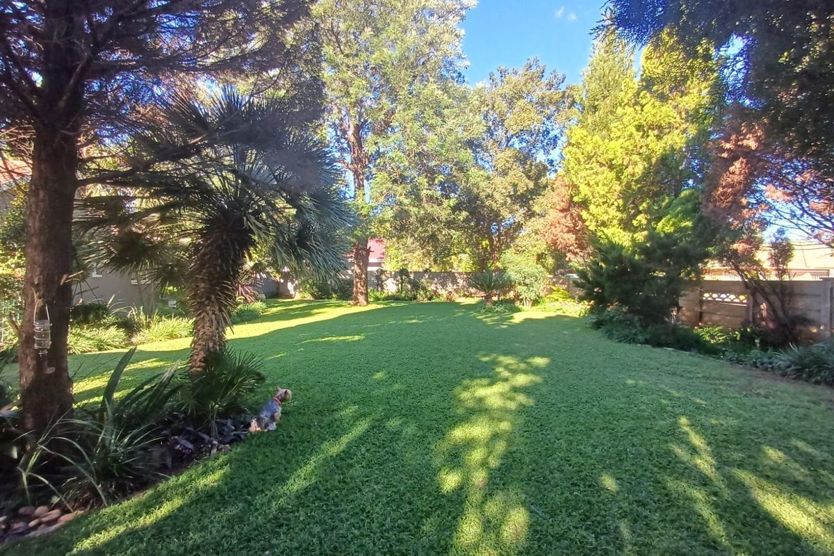 House For Sale in La Hoff - Photo 4