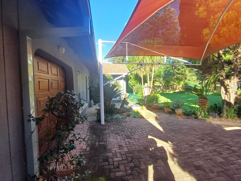 House For Sale in La Hoff - Photo 5