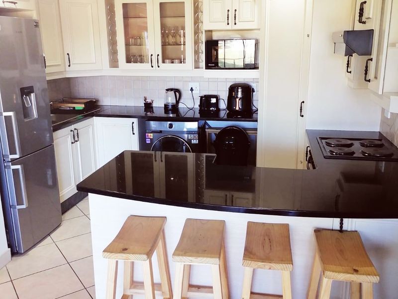 Apartment For Sale in Ferreira Town - Photo 3