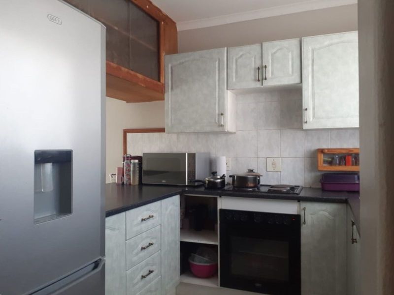 Apartment For Sale in Die Hoewes - Photo 7