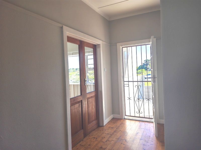 House For Sale in Fernglen - Photo 5