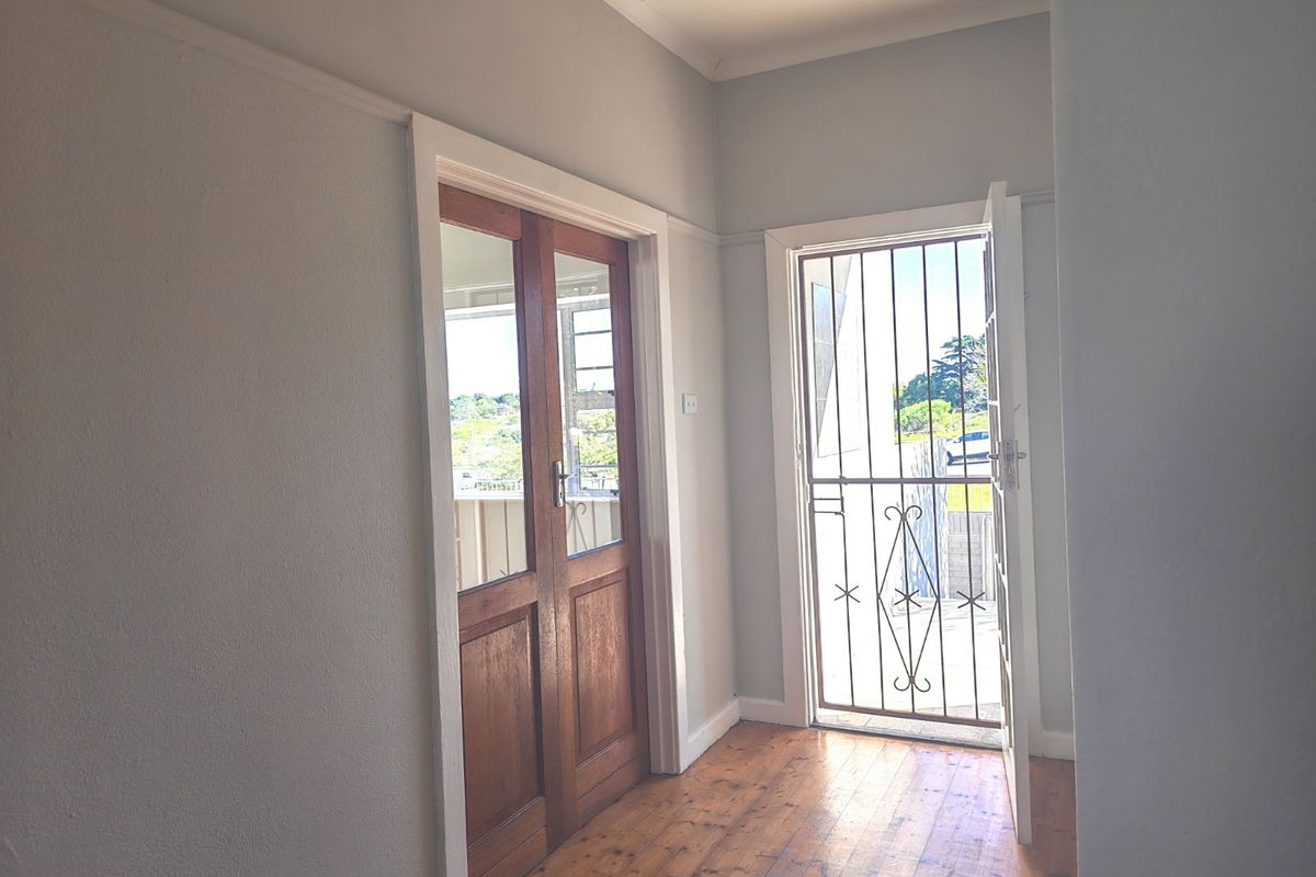 House For Sale in Fernglen - Photo 5