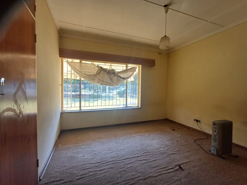 House For Sale in Lourenspark - Photo 7