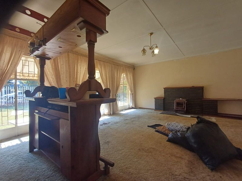 House For Sale in Lourenspark - Photo 3