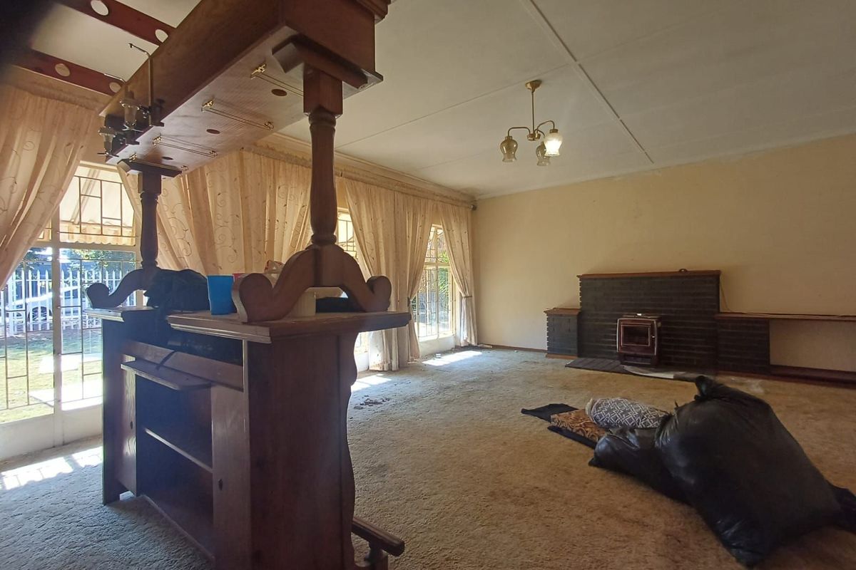 House For Sale in Lourenspark - Photo 3