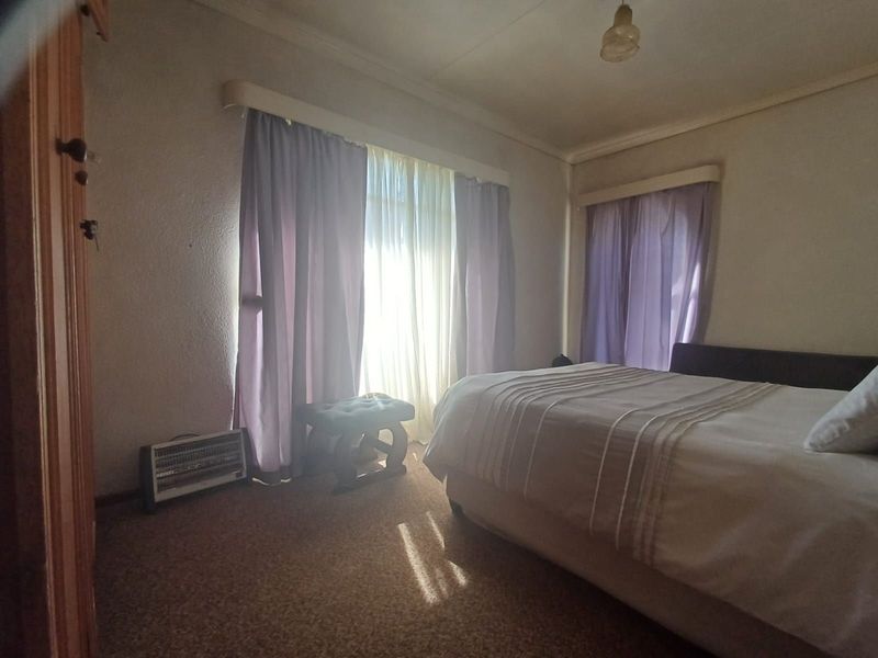 House For Sale in Lourenspark - Photo 9