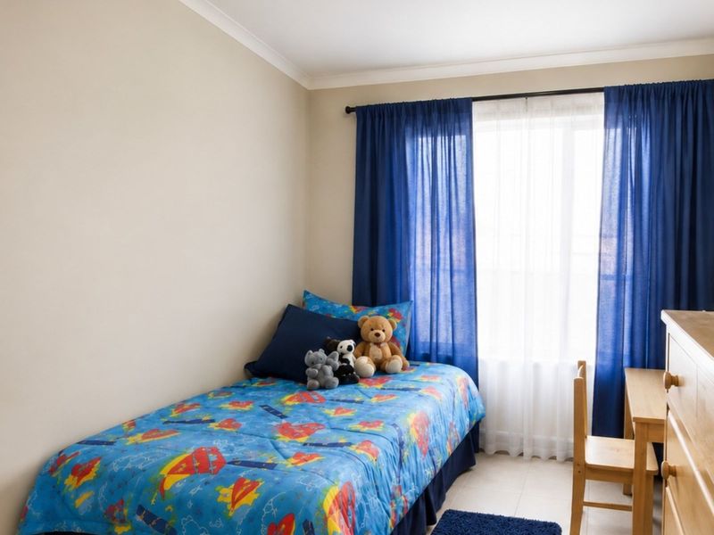 House For Sale in Radiokop - Photo 9