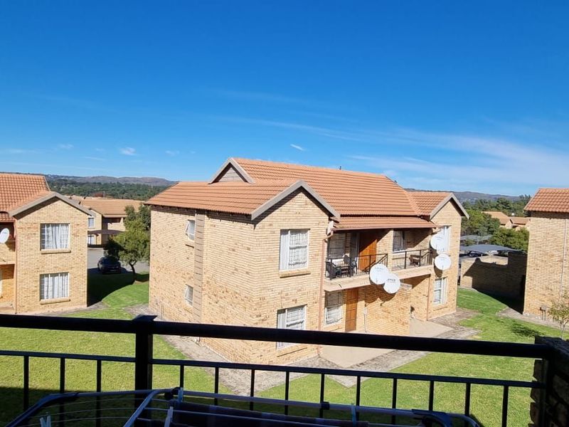 Apartment For Sale in Honeypark - Photo 10