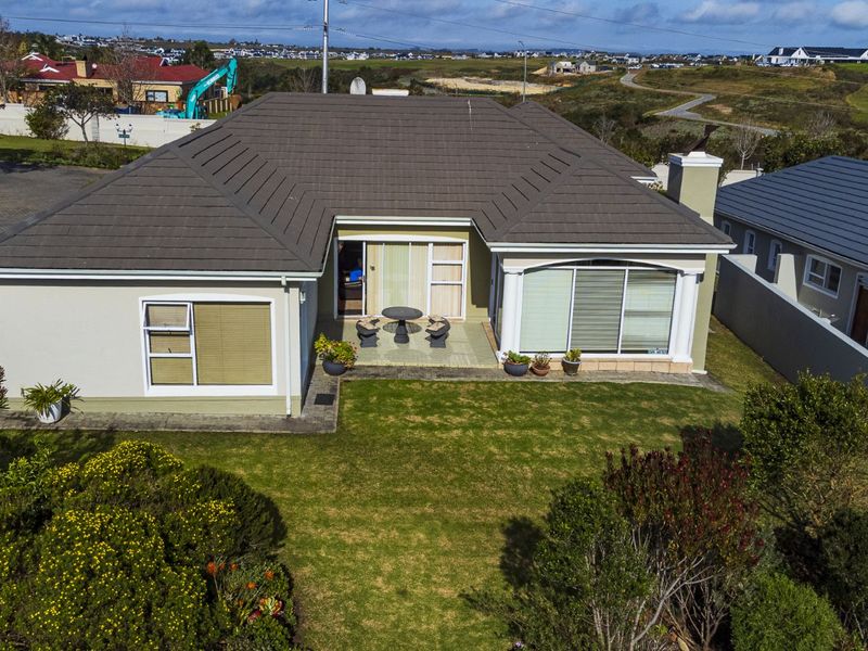 House For Sale in Kingswood Golf Estate - Photo 1