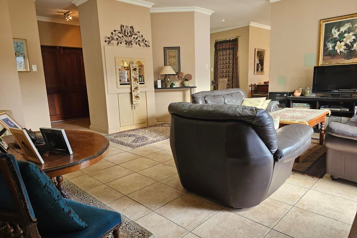 House For Sale in Kingswood Golf Estate - Photo 5