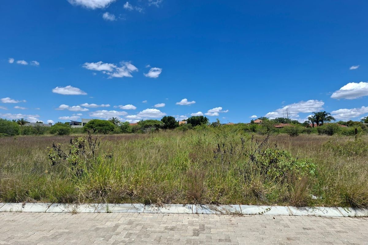 Commercial For Sale in Bendor - Photo 4
