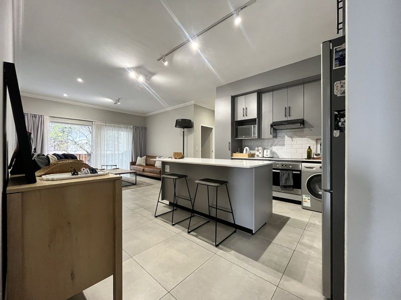 House To Rent in Brooklyn - Photo 2
