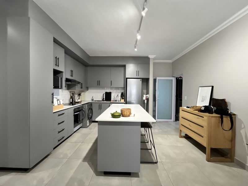 House To Rent in Brooklyn - Photo 4