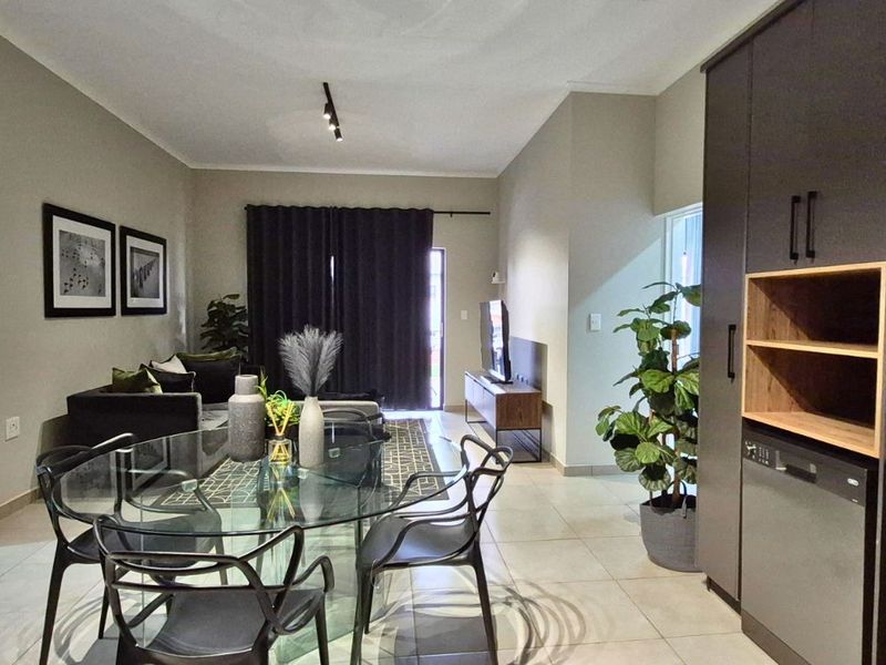 Apartment For Sale in Rietvalleirand - Photo 3