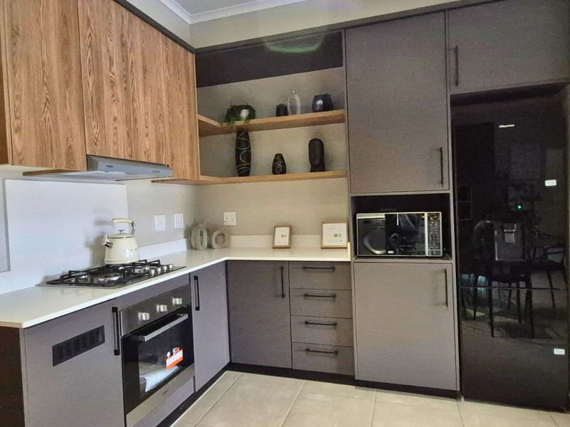 Apartment For Sale in Rietvalleirand - Photo 10