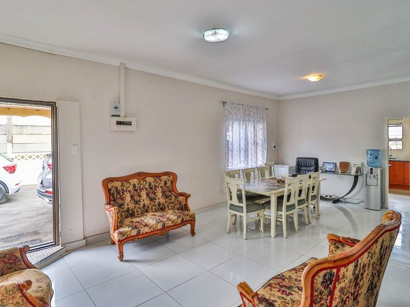 House For Sale in Discovery - Photo 9