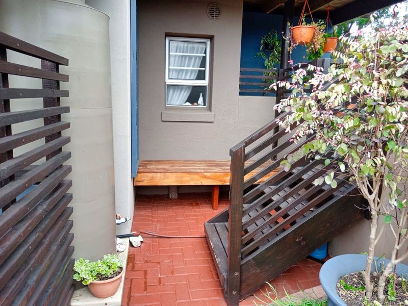 House For Sale in Herolds Bay - Photo 10