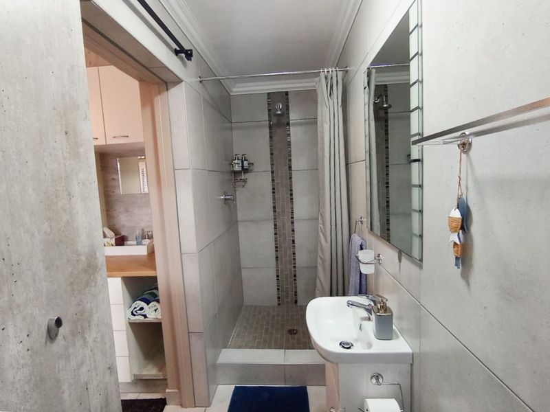 House For Sale in Herolds Bay - Photo 7