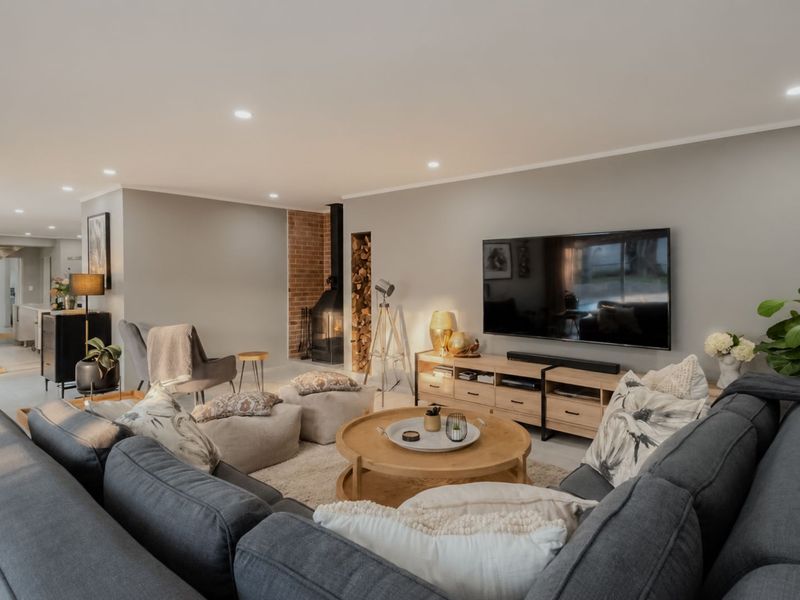 House For Sale in Sundowner - Photo 5