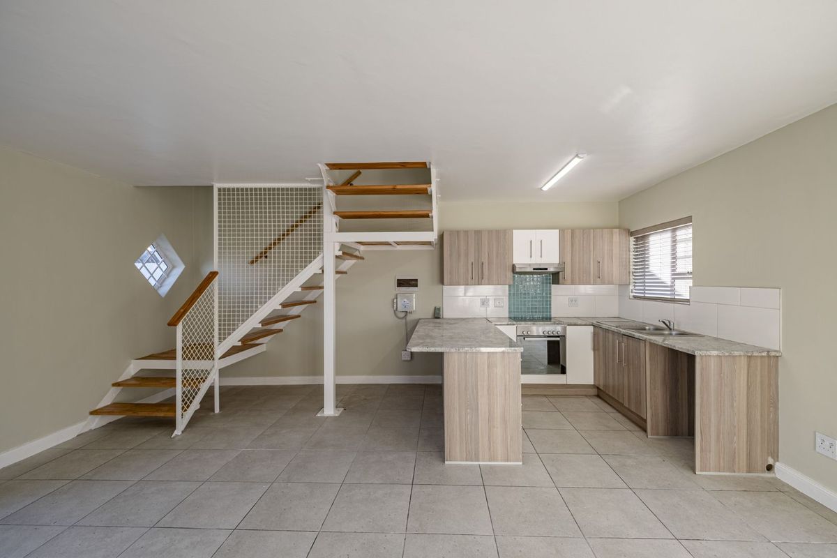 House For Sale in Parsonsvlei - Photo 5