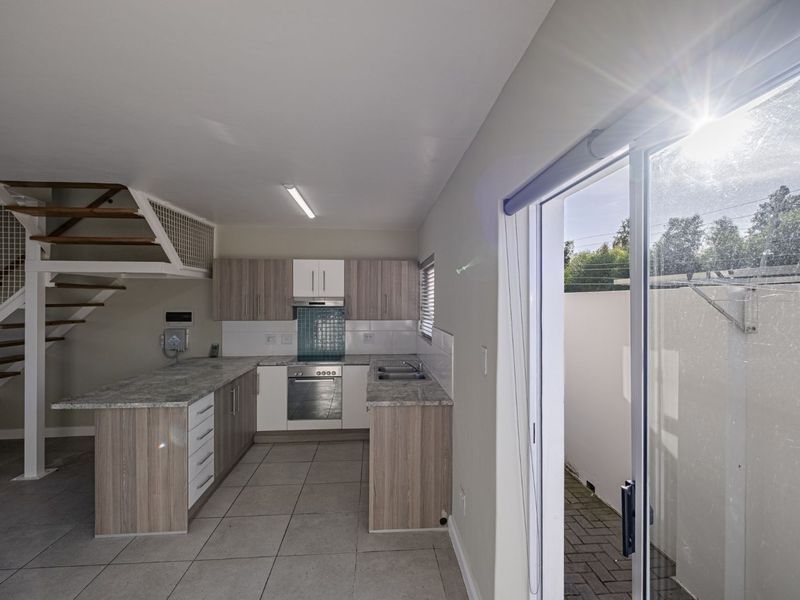 House For Sale in Parsonsvlei - Photo 8