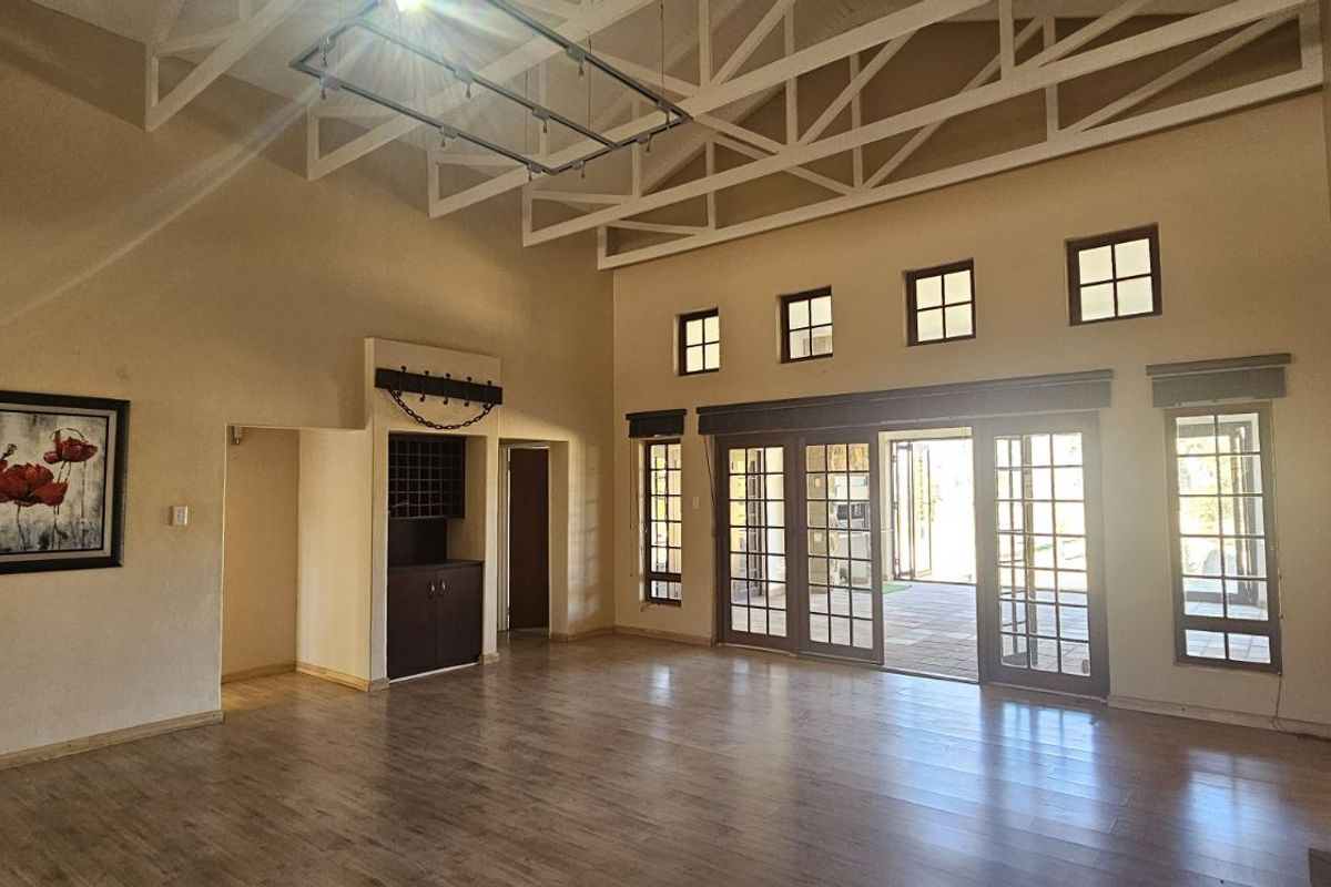 House For Sale in Magersfontein Memorial Golf Estate - Photo 2