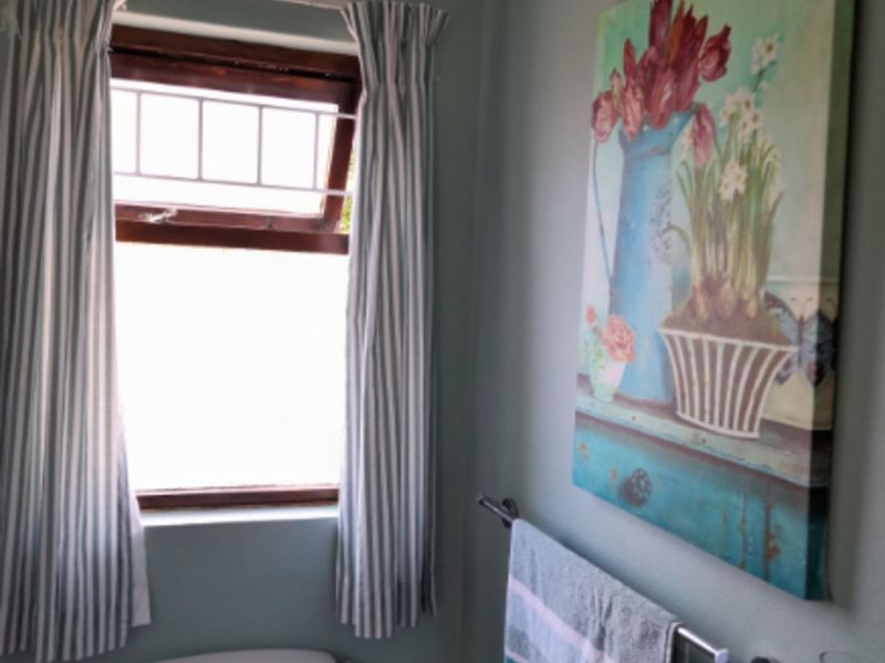 House For Sale in Struisbaai Central - Photo 9