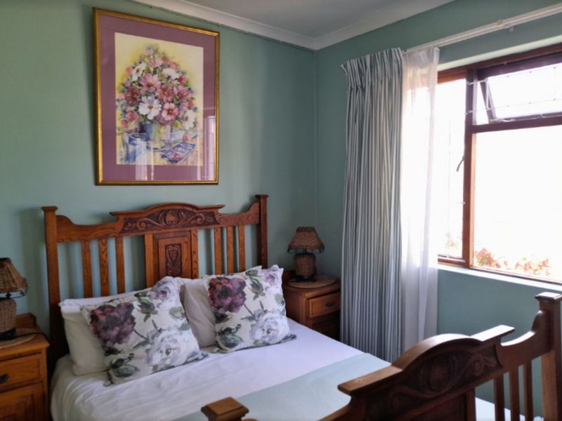 House For Sale in Struisbaai Central - Photo 8