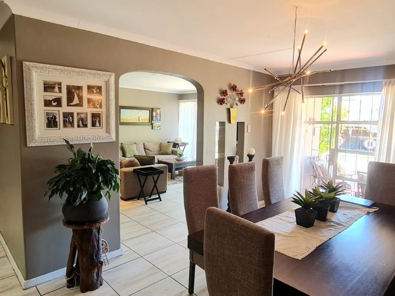 House For Sale in Secunda Central - Photo 8