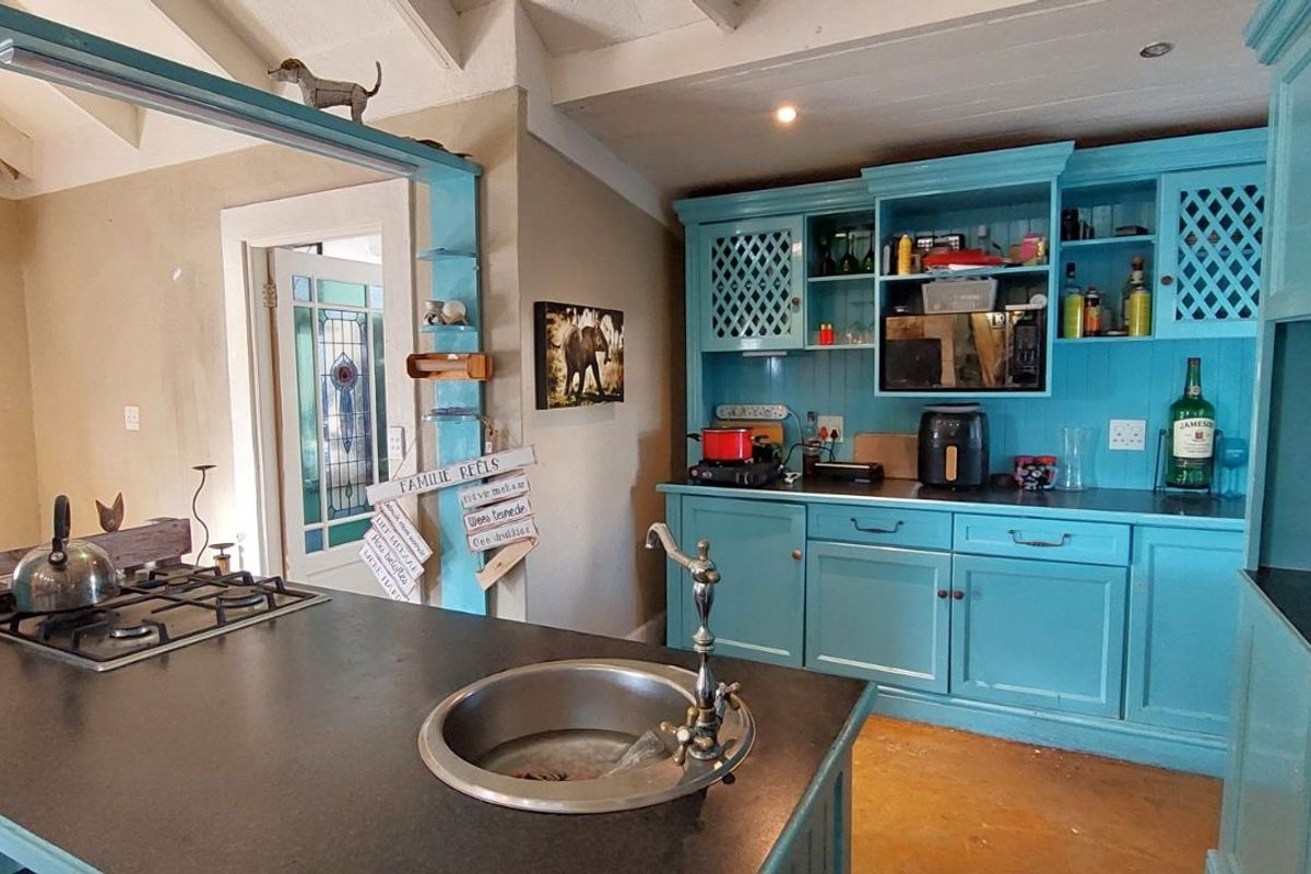 House For Sale in Pine Acres - Photo 3