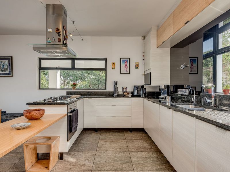 House For Sale in Seaview - Photo 9