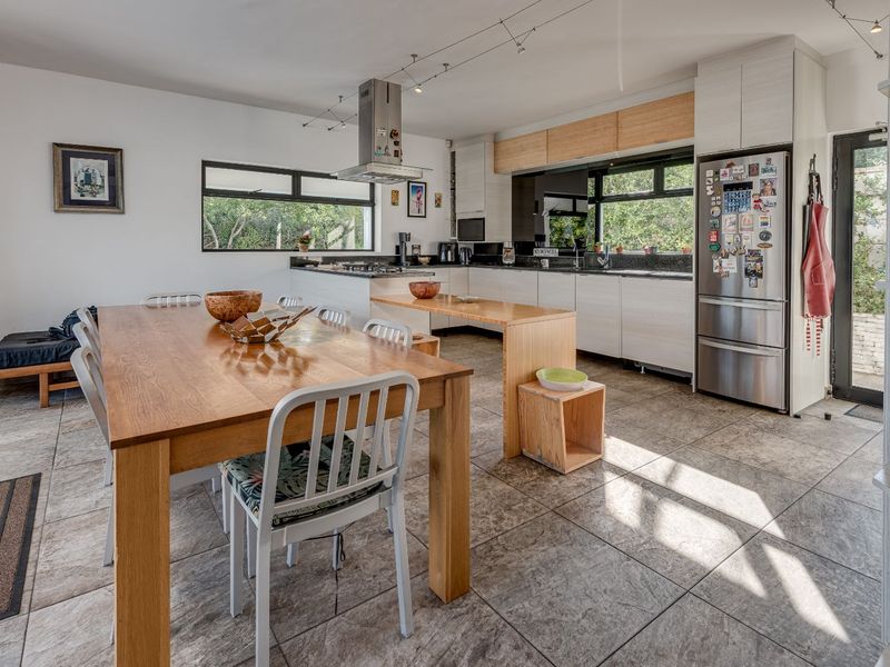 House For Sale in Seaview - Photo 8