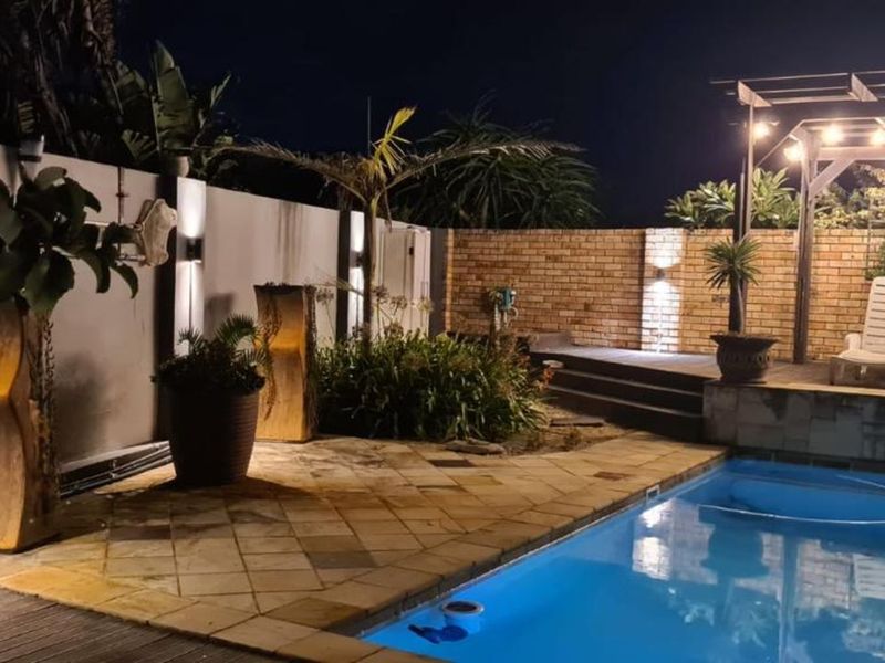 House For Sale in Seaview - Photo 2
