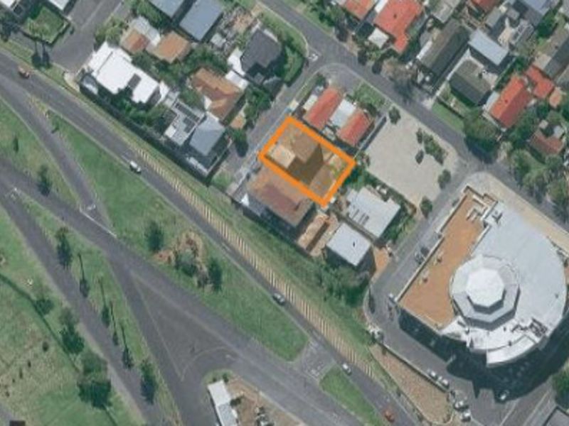 House For Sale in Dobson - Photo 4