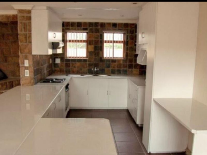 House For Sale in Dobson - Photo 10