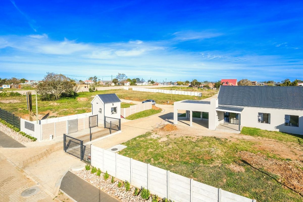 House For Sale in Pacaltsdorp - Photo 2