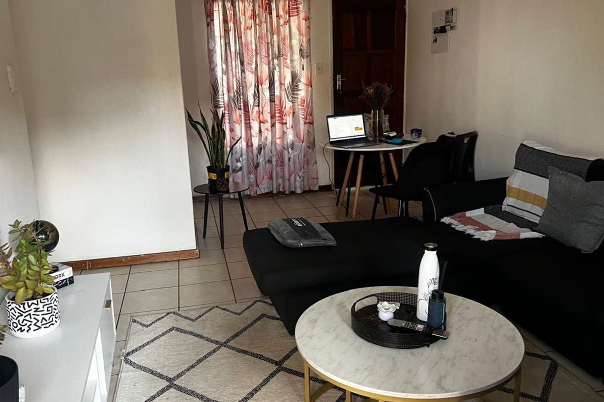 Apartment To Rent in North Riding - Photo 4