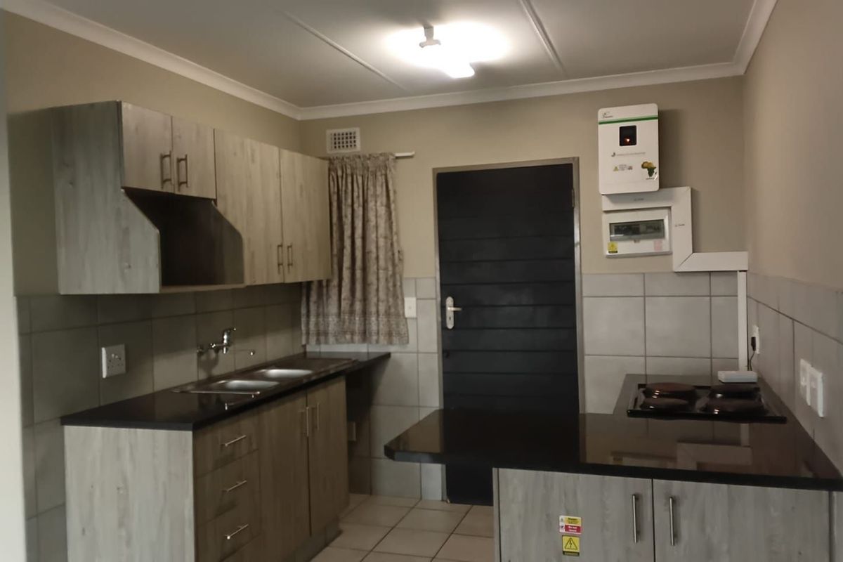 Apartment For Sale in Heuweloord - Photo 5