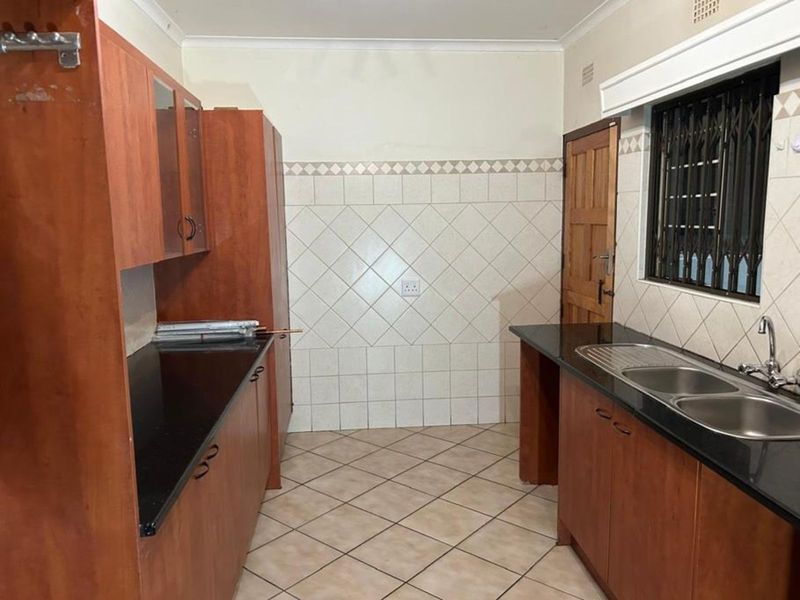 House To Rent in Randpark Ridge - Photo 7