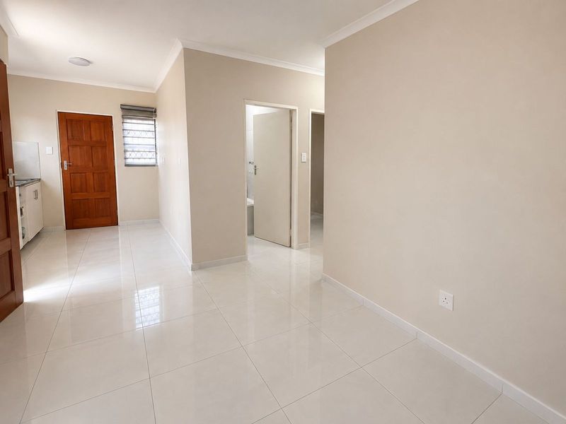 House To Rent in Klerksoord - Photo 2