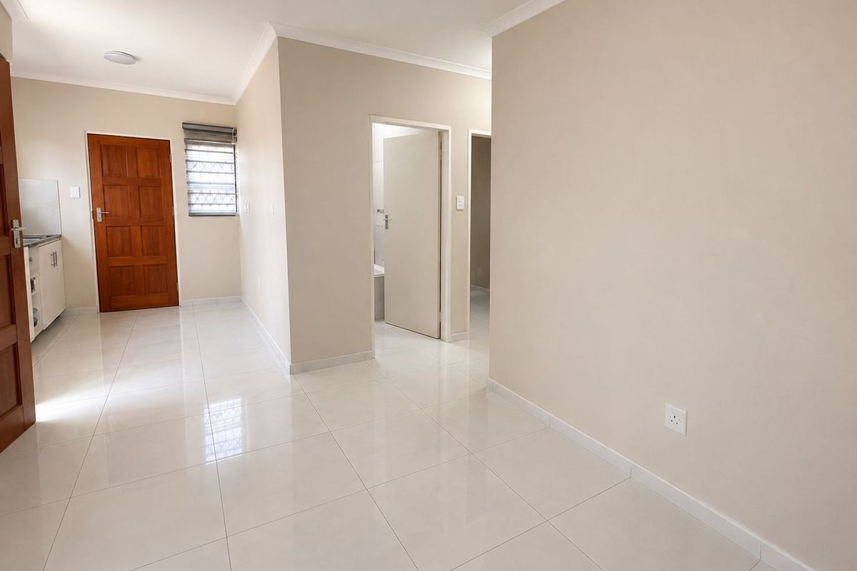 House To Rent in Klerksoord - Photo 2