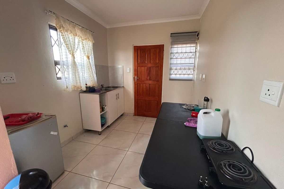 House To Rent in Klerksoord - Photo 4