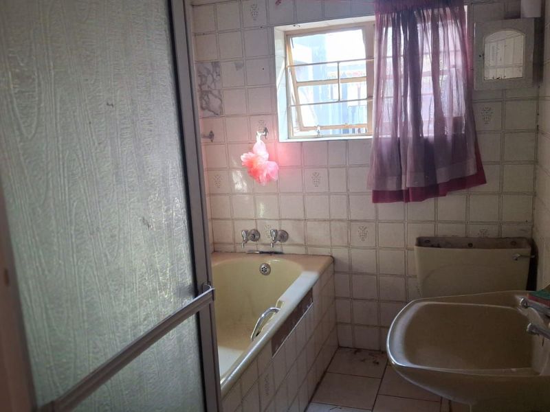 House For Sale in Capital Park - Photo 10